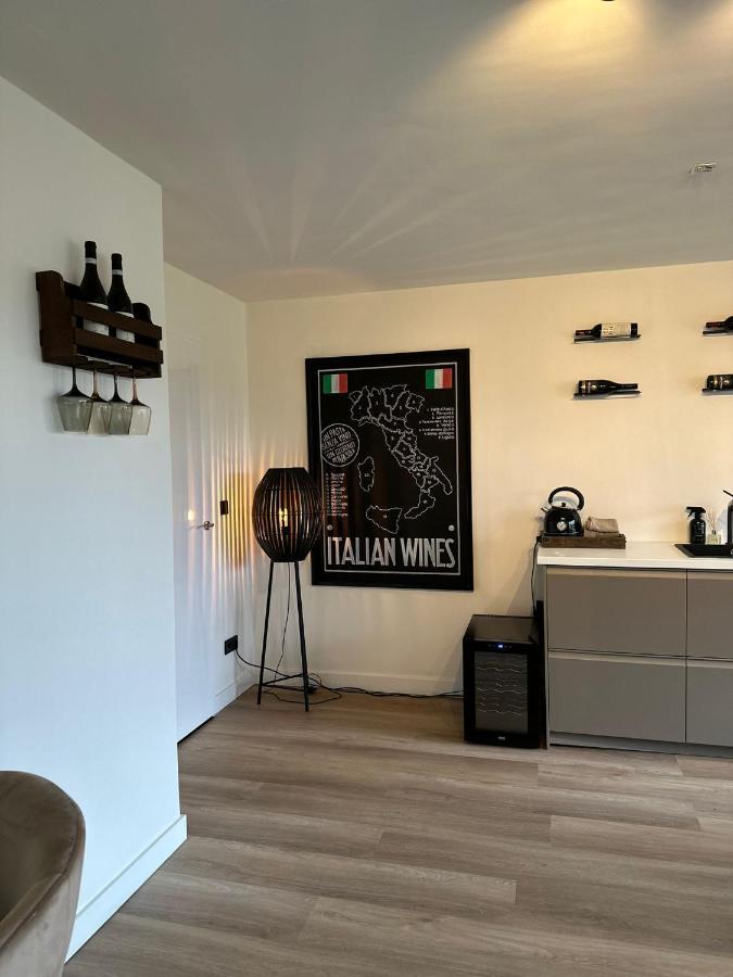 Studio Aan De Maas Apartman Zwijndrecht Kültér fotó